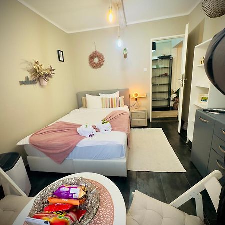 Private Place To Stay Self Check In-Nonstop- Netflix-Wifi Решица Экстерьер фото