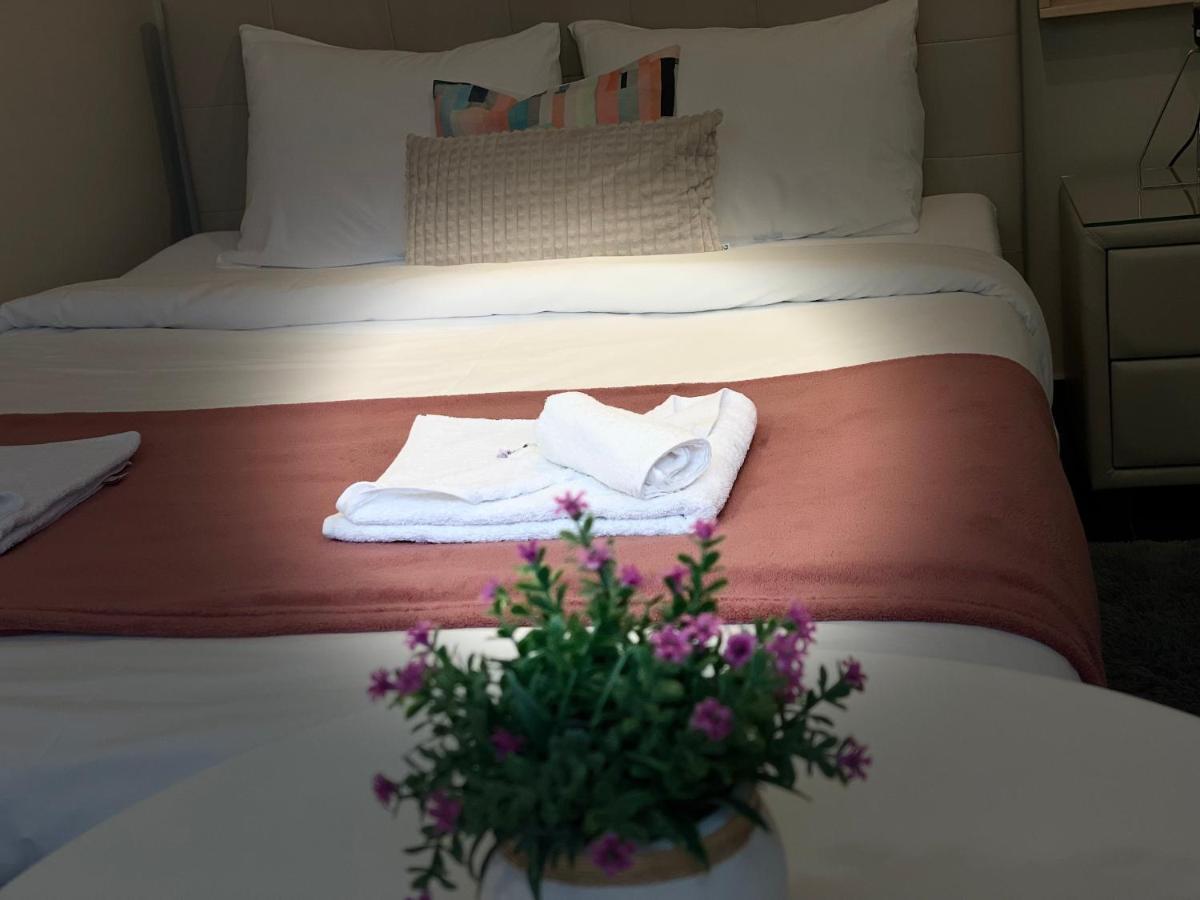 Private Place To Stay Self Check In-Nonstop- Netflix-Wifi Решица Экстерьер фото
